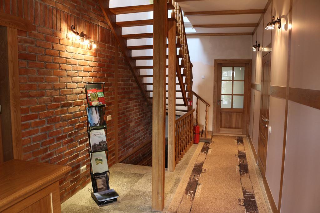 Отель Asmonienes Sveciu Namai "Senoji Mokyklele" Smalininkai Экстерьер фото